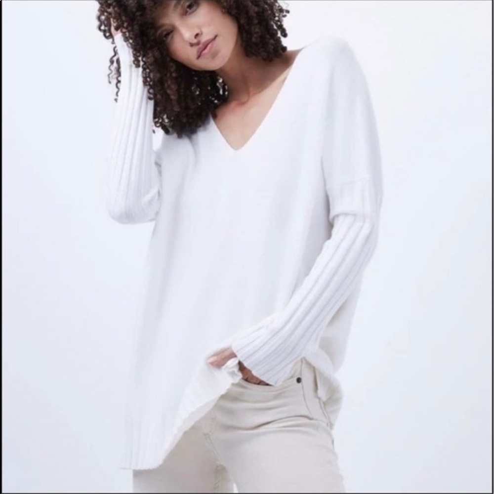 French Connection Babysoft v-neck ribbed sweater